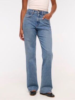 Abercrombie & Fitch Curve Love High Rise Loose Jean